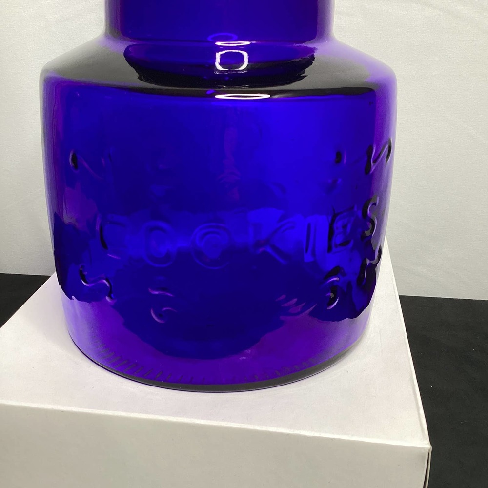 Vintage Colbalt Blue Cookie Jar - Picture 2 of 6